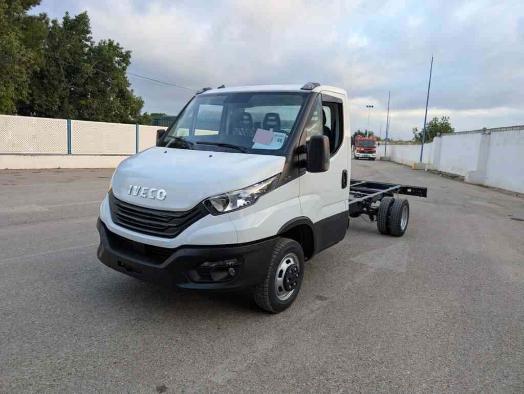 13766 35C15 E3